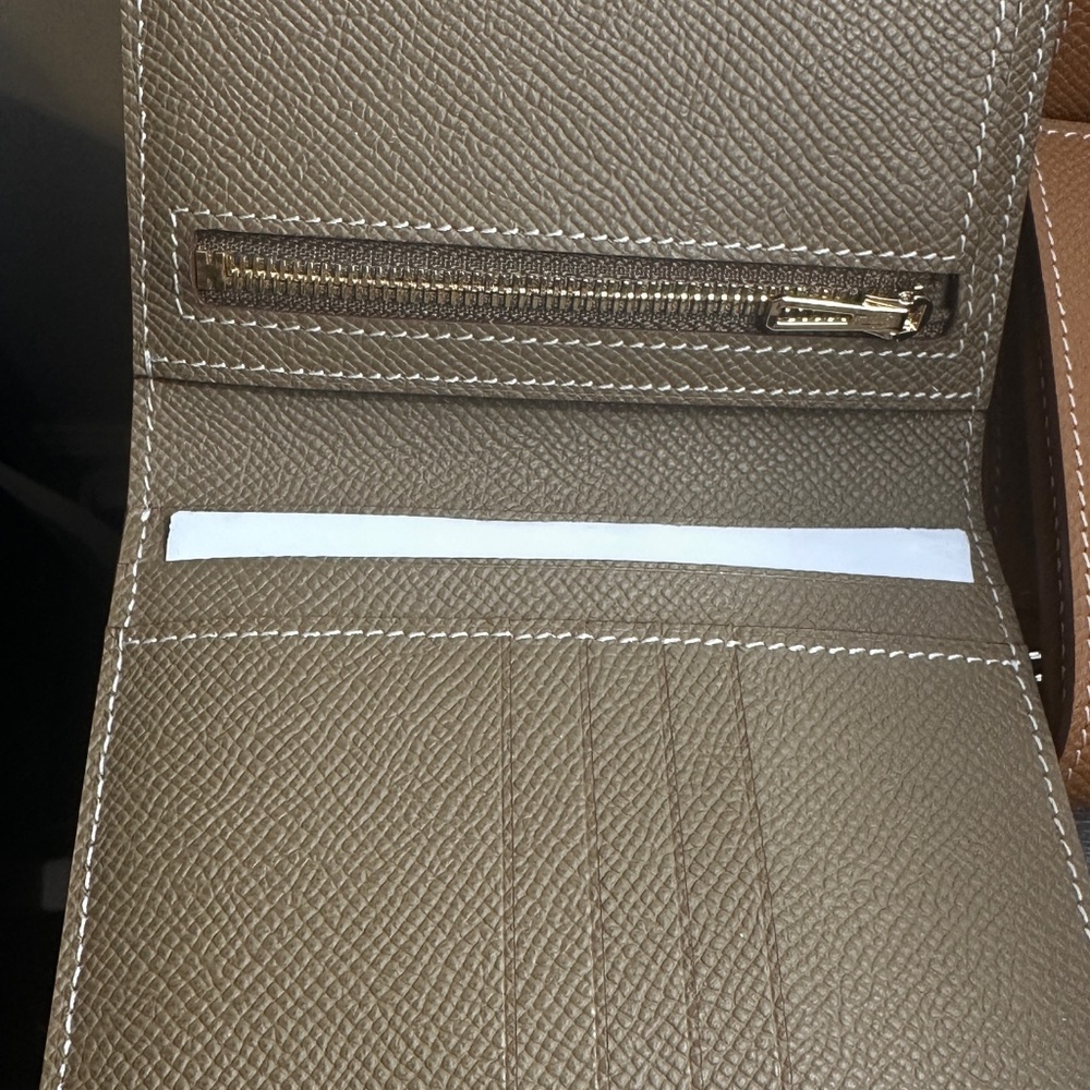 Small Wallets - Picture 4 of 7